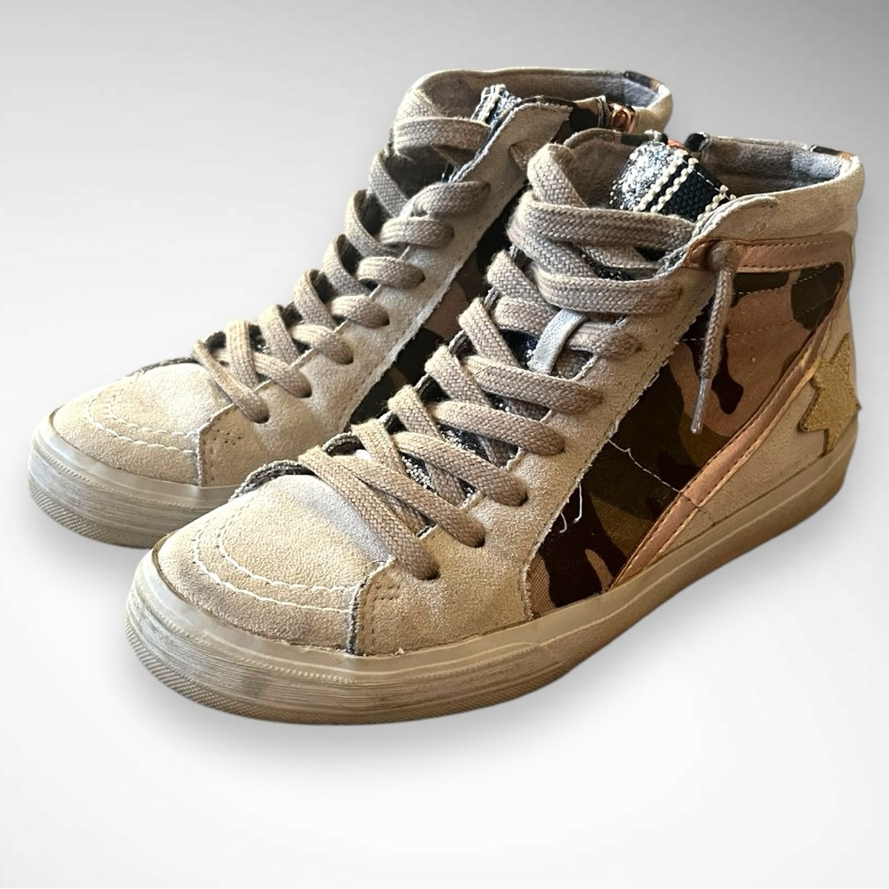 SHU SHOP Roxanne High Top Camo Sneakers Size 7 | EUC - Picture 2 of 11